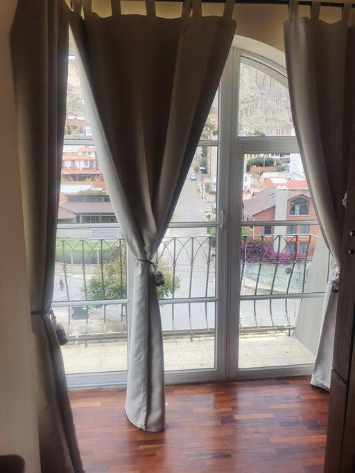 La Realeza Apartamento ลาปาซ ภายนอก รูปภาพ